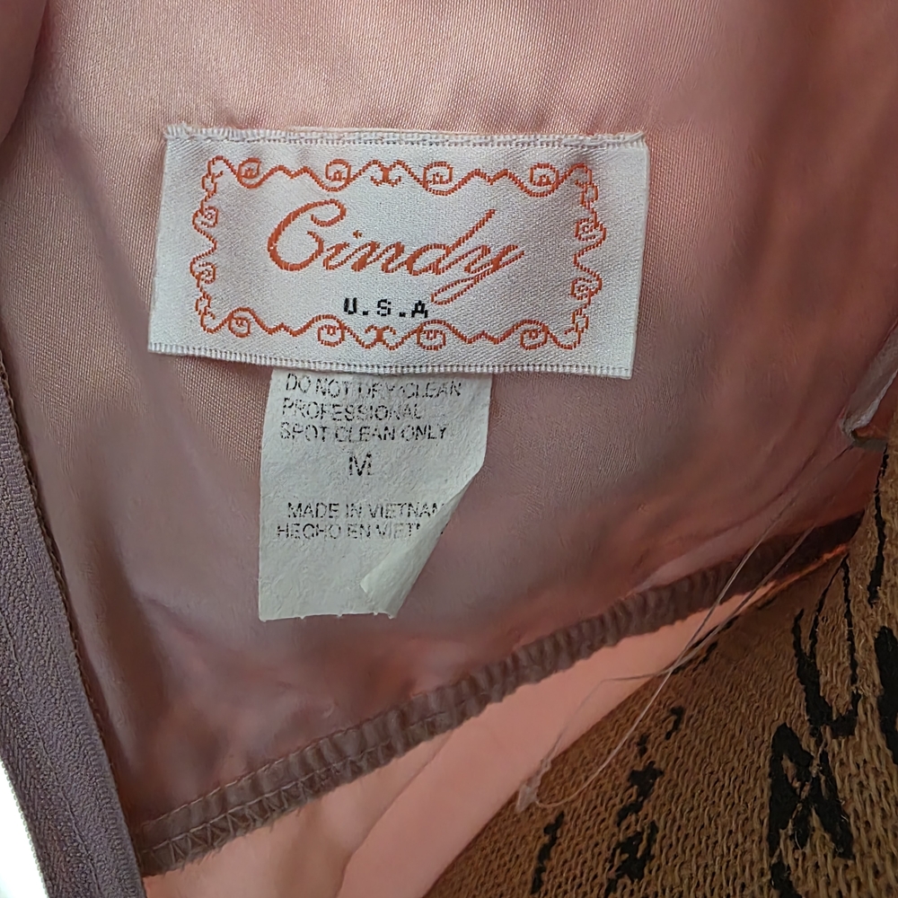 Cindy Chic Pink Lace Maxi Dress - Size M - Picture 5 of 5